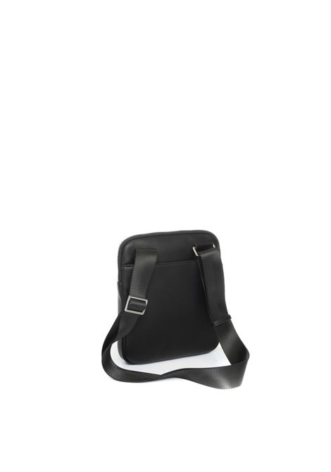 mestre black shoulder bag GUESS | HMMETU P4223MESTRE-BLA